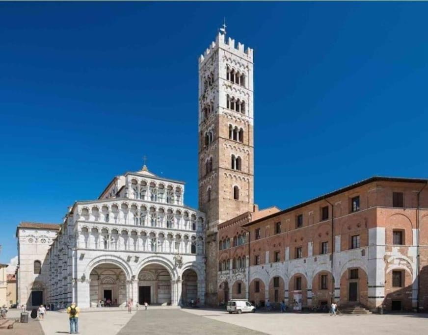 Ferienwohnung 50 Metri Duomo Di Lucca Self Check-In E Wi-Fi Exterior foto